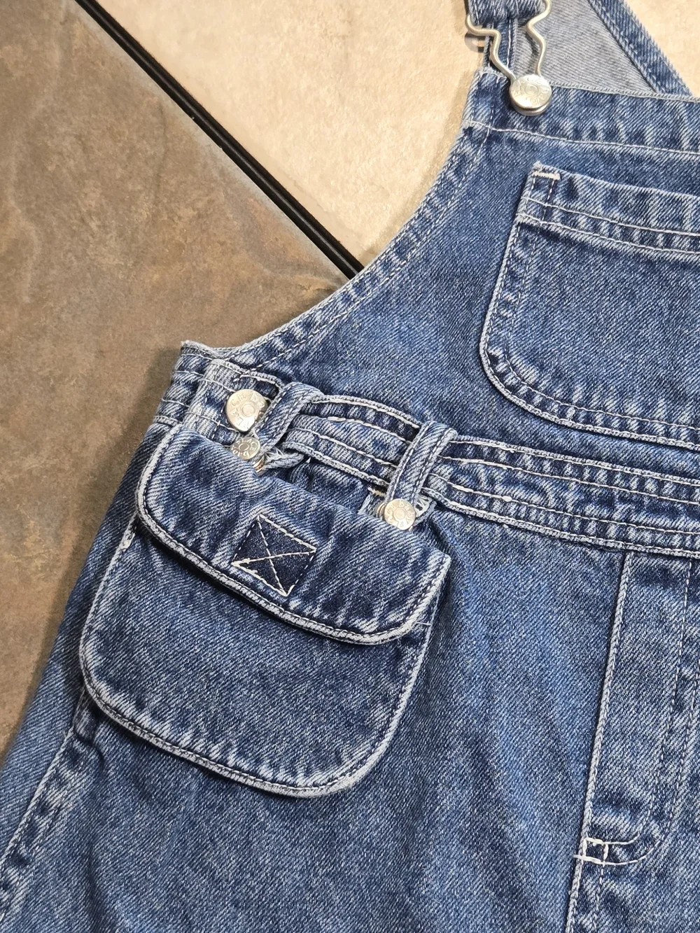 The Children's Place Denim Jumper Overall Dress Leopard Trim 3T New Safari Chic - Picture 3 of 11